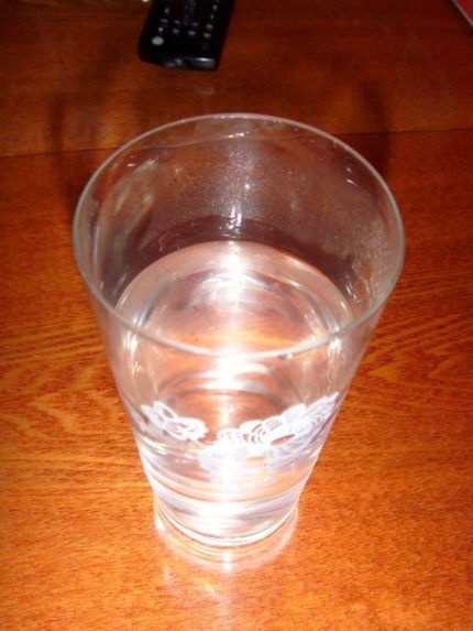 стакан воды
